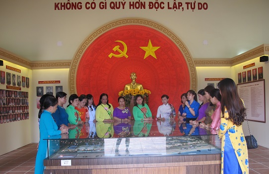Phụ nữ Liên Chiểu gặp mặt Tri ân tháng 7